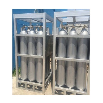 Khí Oxy công nghiệp 2.6 pallet nhóm chai 9x40L